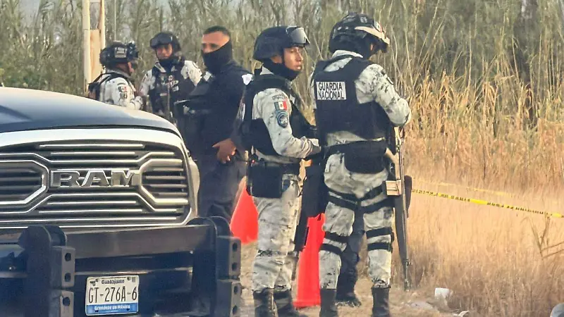 Hallan esqueleto en Eje Juan Pablo II-4
